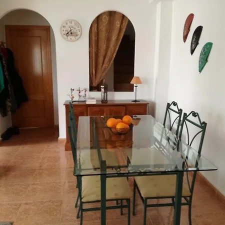 Alegra بيت للعطل *
